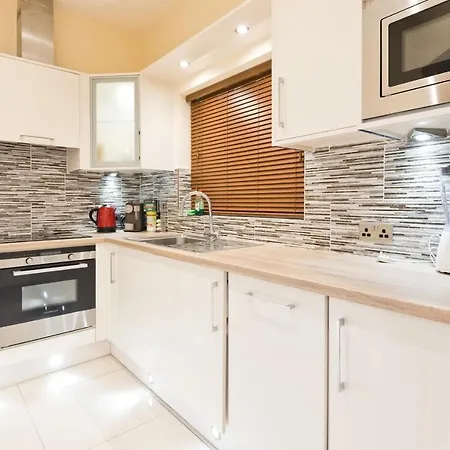Luxury Ifsc 1 Sleeps 5 Cusf72 * Dublin
