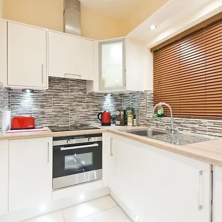 Apartmán Luxury Ifsc 1 Sleeps 5 Cusf72 *